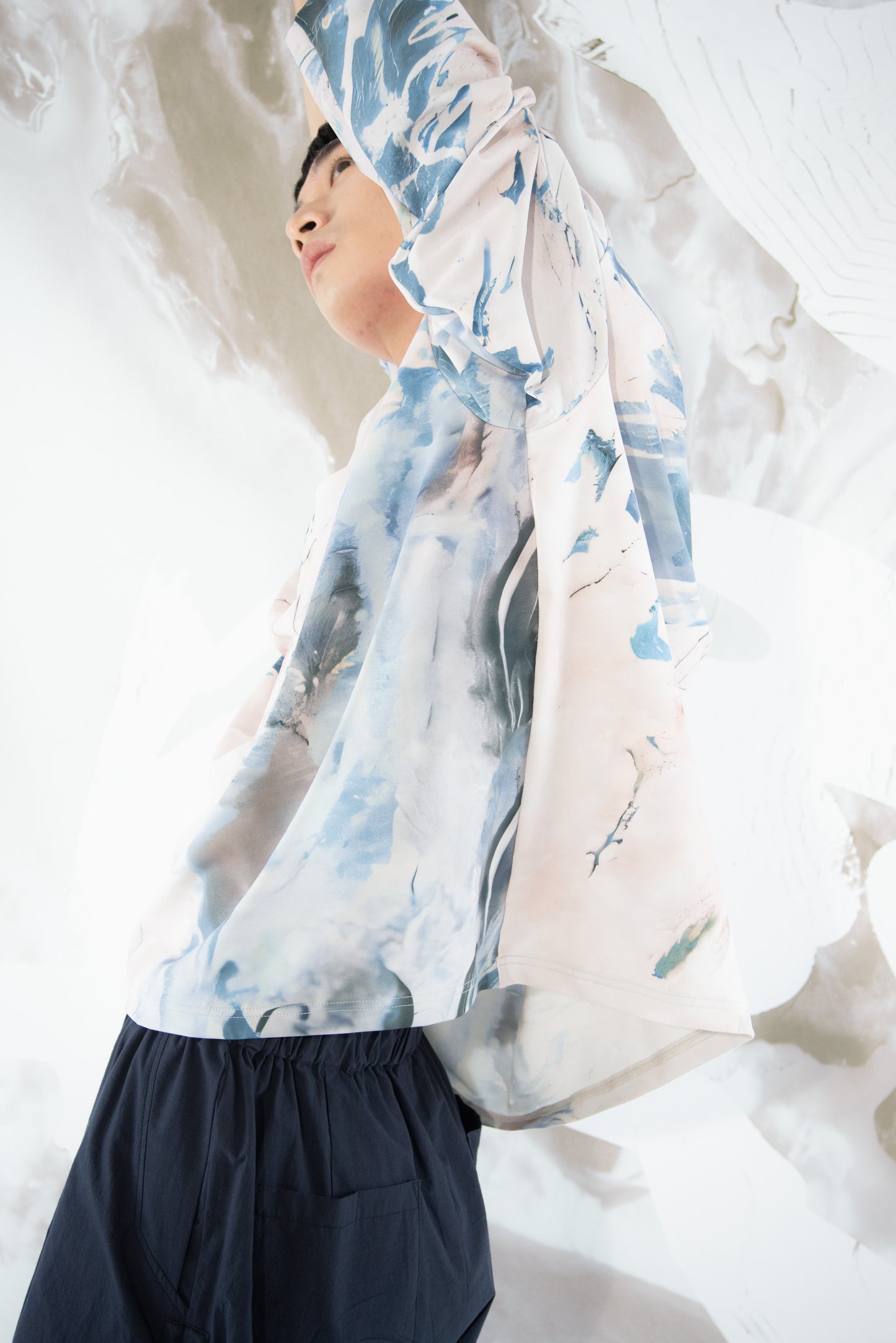Skyscape Longsleeve (Dust Beige/River Blue)