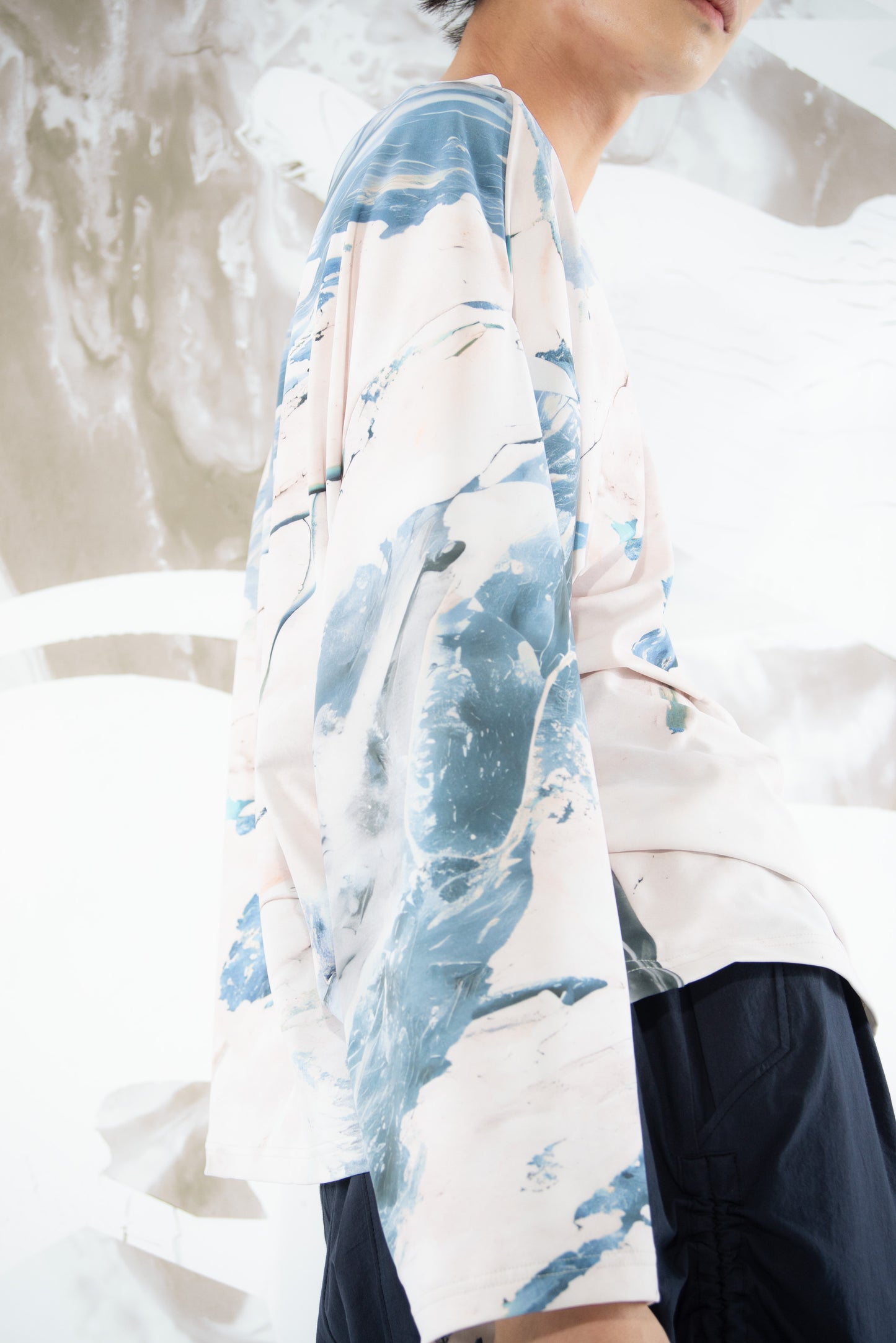 Skyscape Longsleeve (Dust Beige/River Blue)
