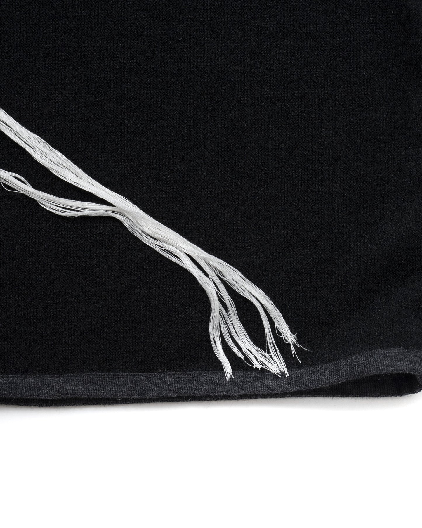 Phase Fringe Vest (Planck Black)