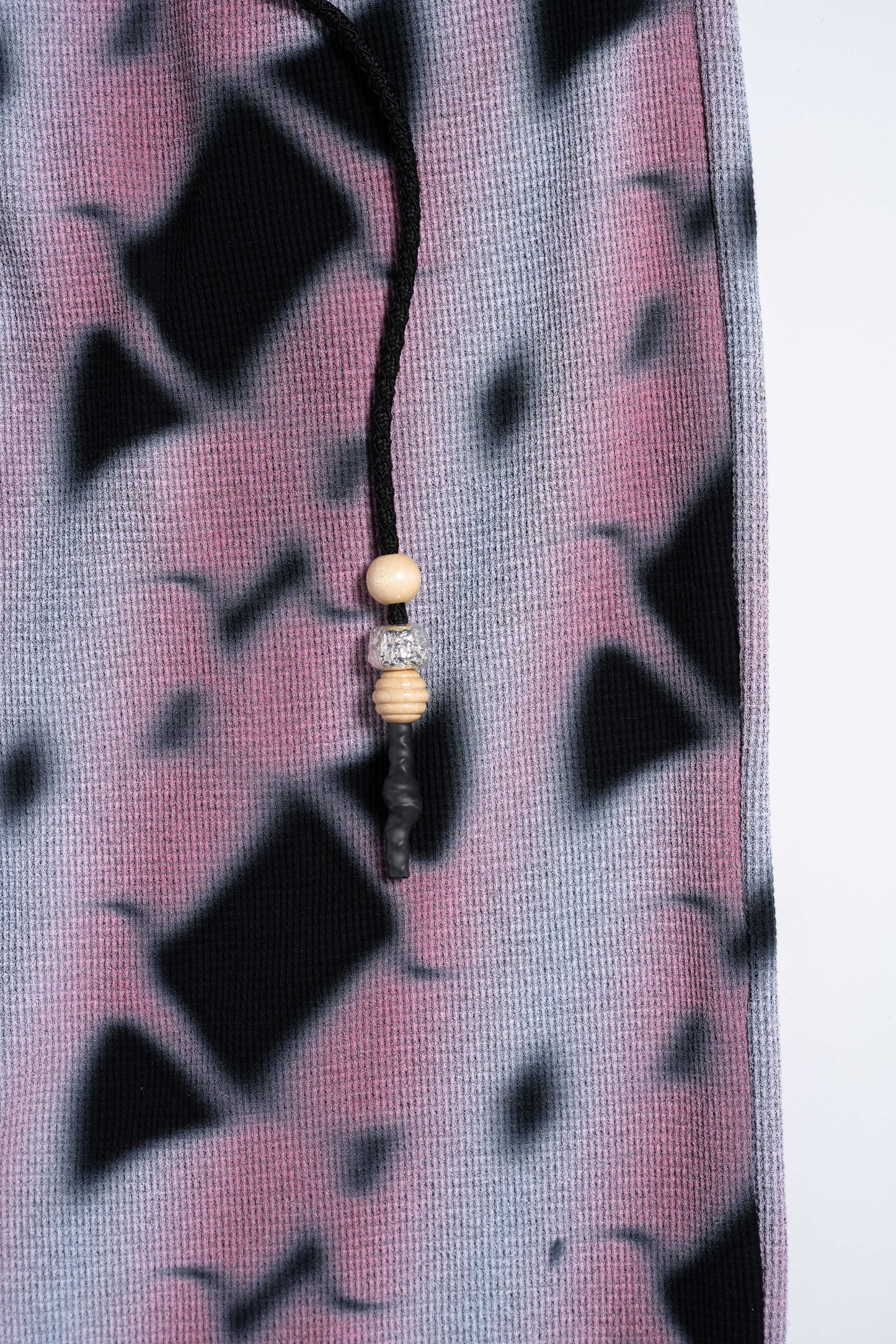 Threshold Pants (Fissure Black/Pink)