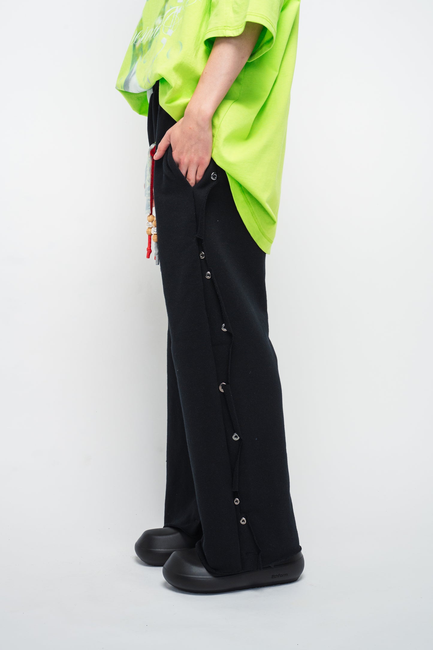 Boundary Sweatpants (Absence Black)