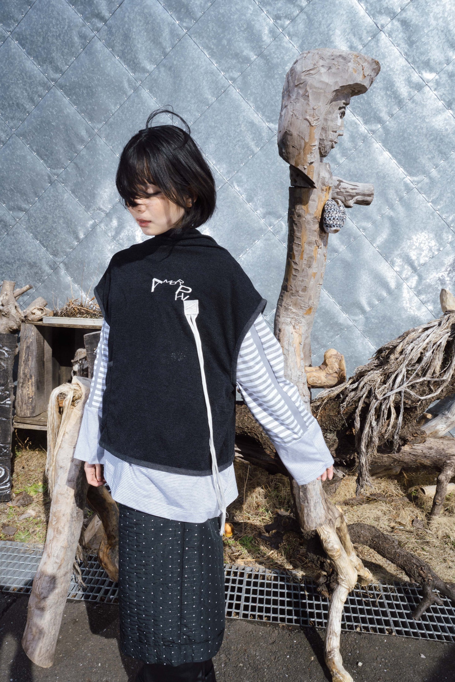 Phase Fringe Vest (Planck Black)