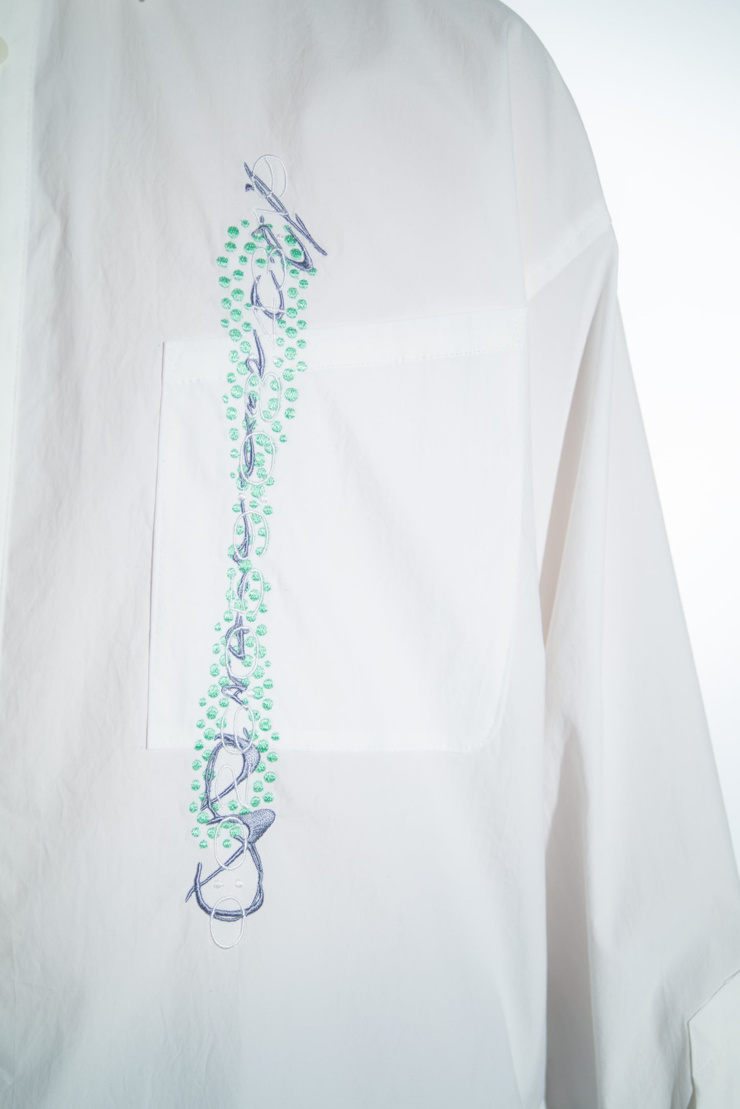 Chronos Embroidery Dress Shirt (End White)