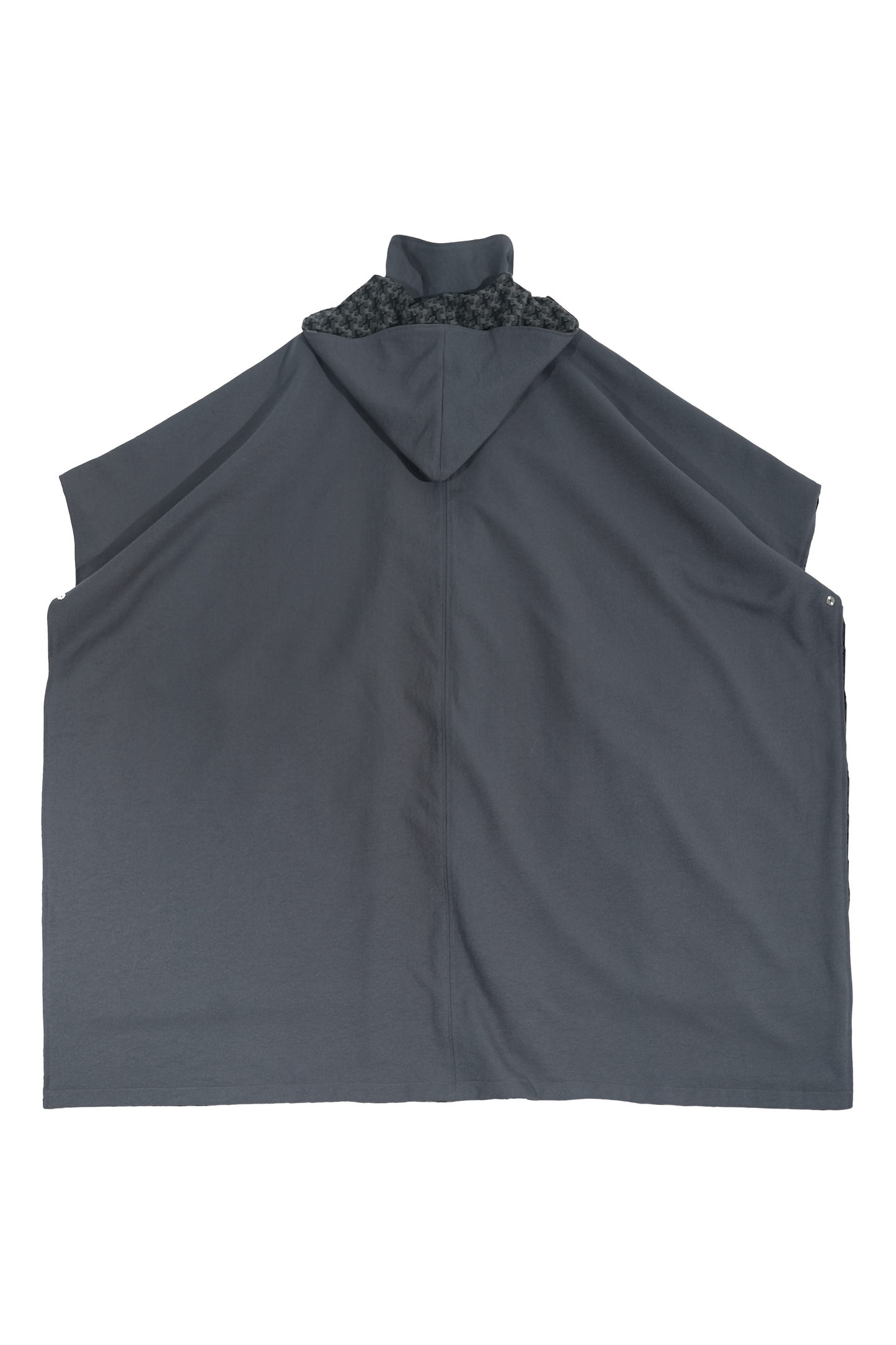 [Preorder] Dryas Reversible Poncho (Andes Black)
