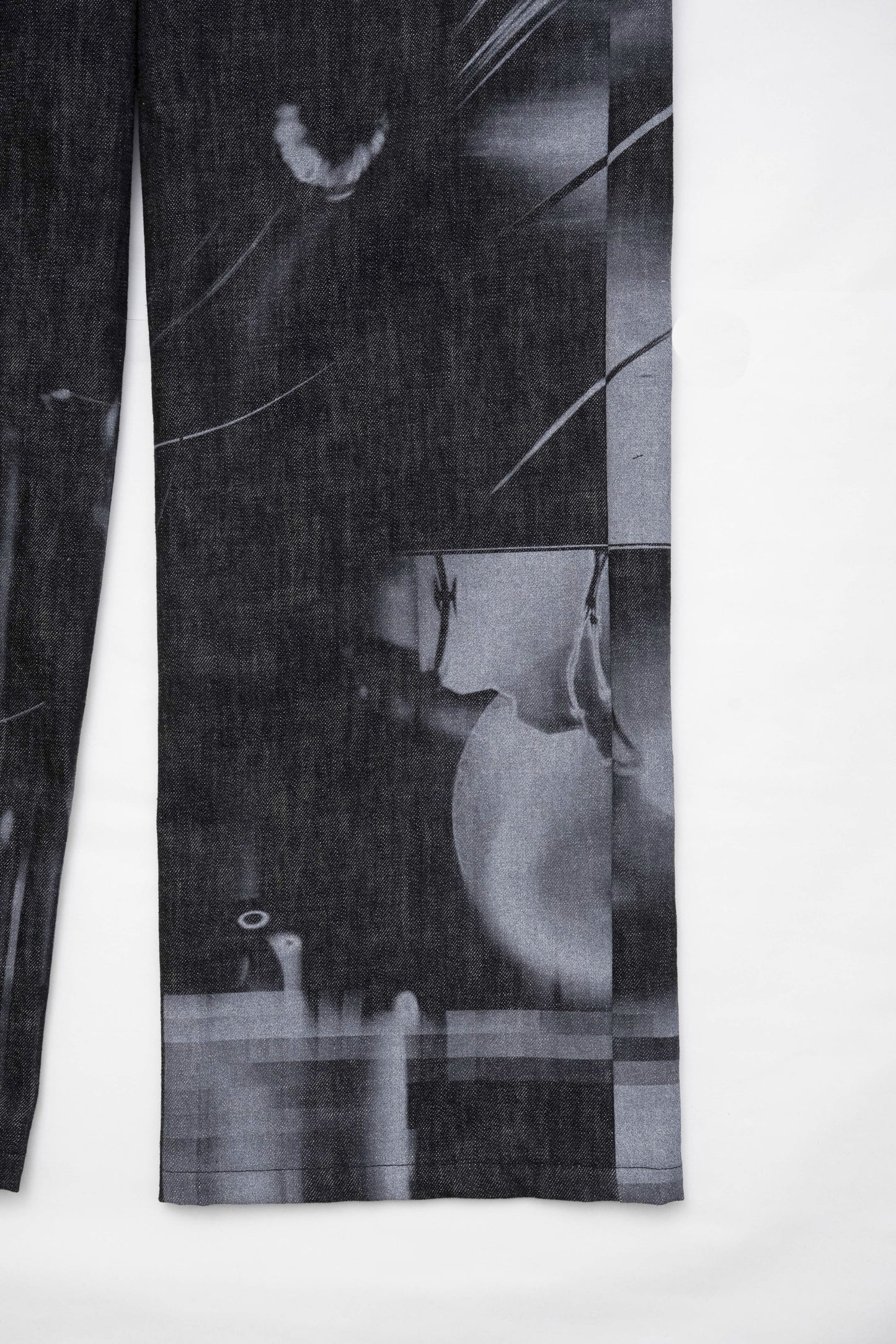 [PREORDER] Escapist Denim (Leap Black)