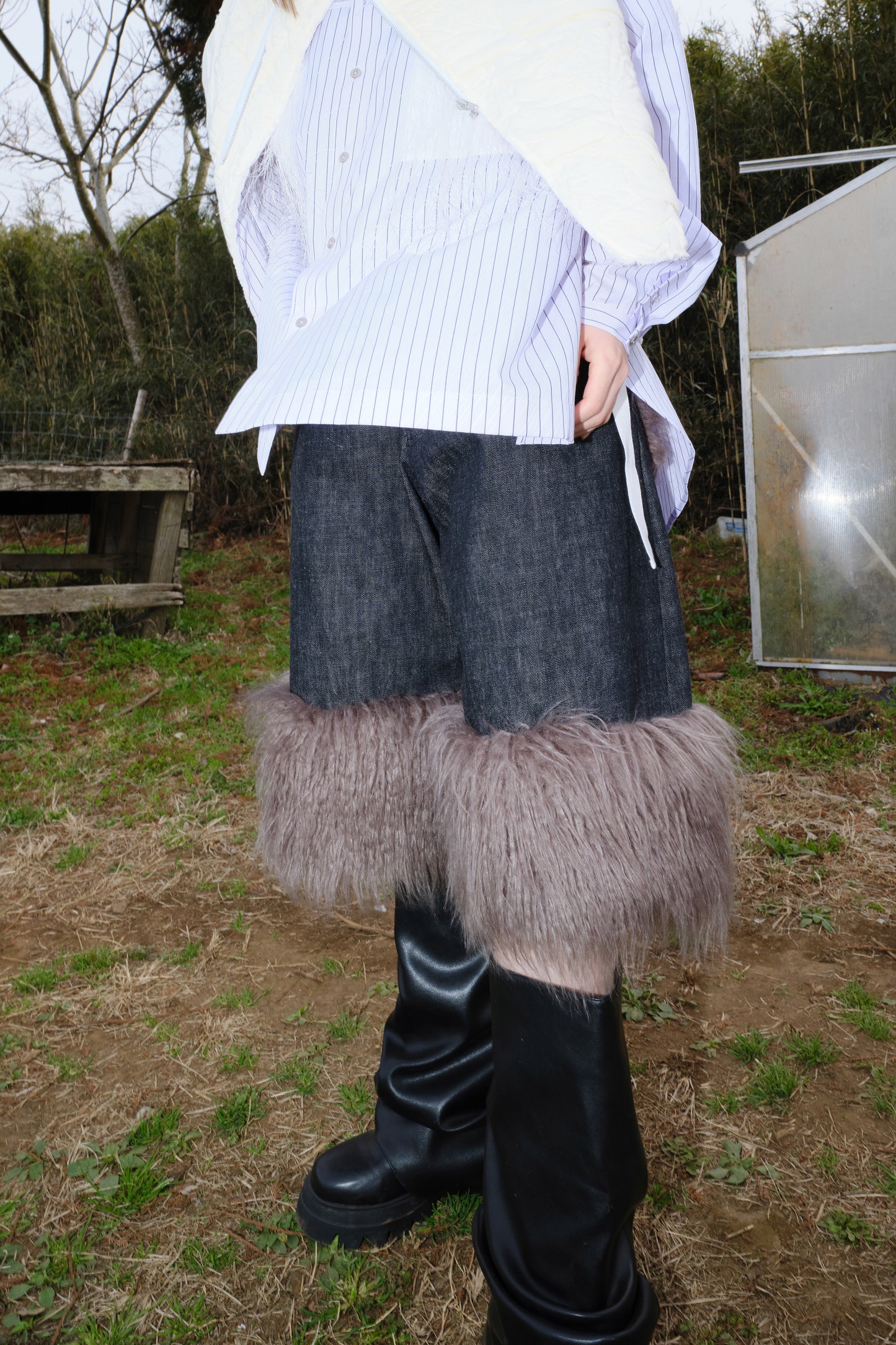 [Preorder] Neolith Half Pants (Lithos Black)