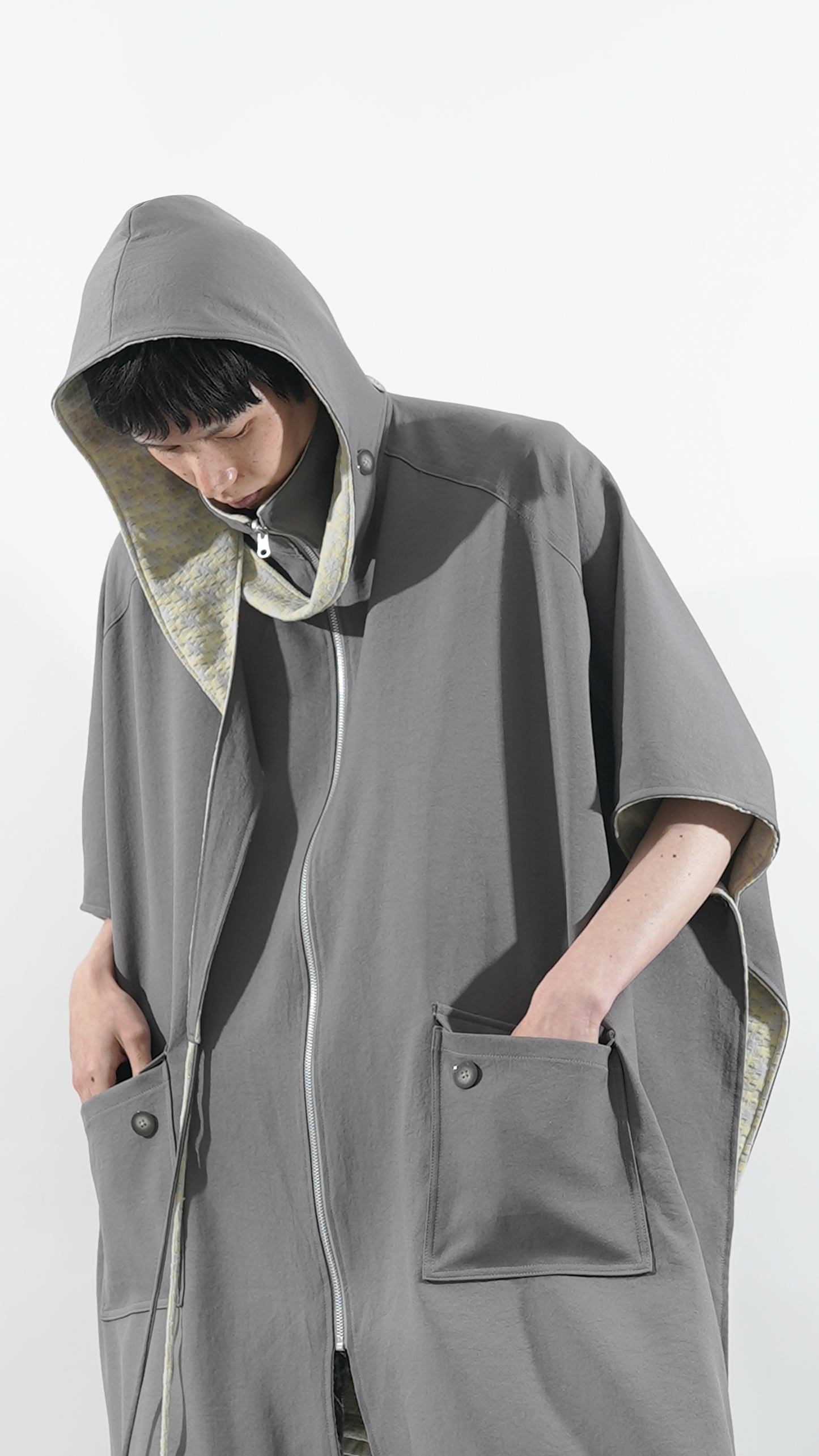 [Preorder] Dryas Reversible Poncho (Varve Grey/Yellow)