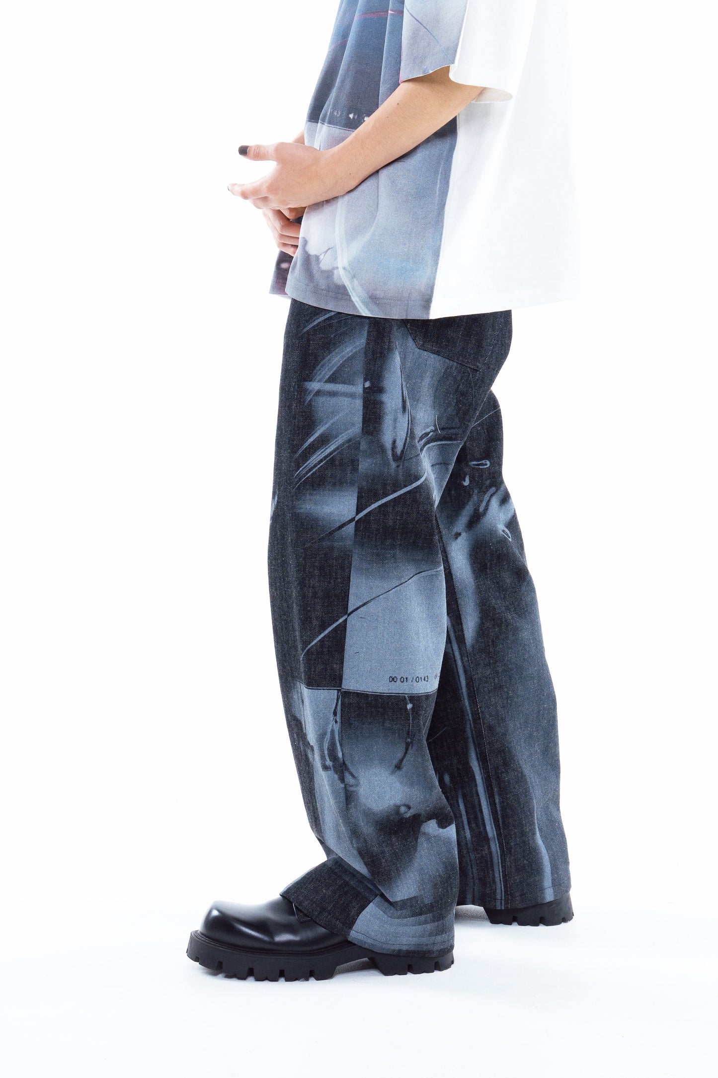 [PREORDER] Escapist Denim (Leap Black)