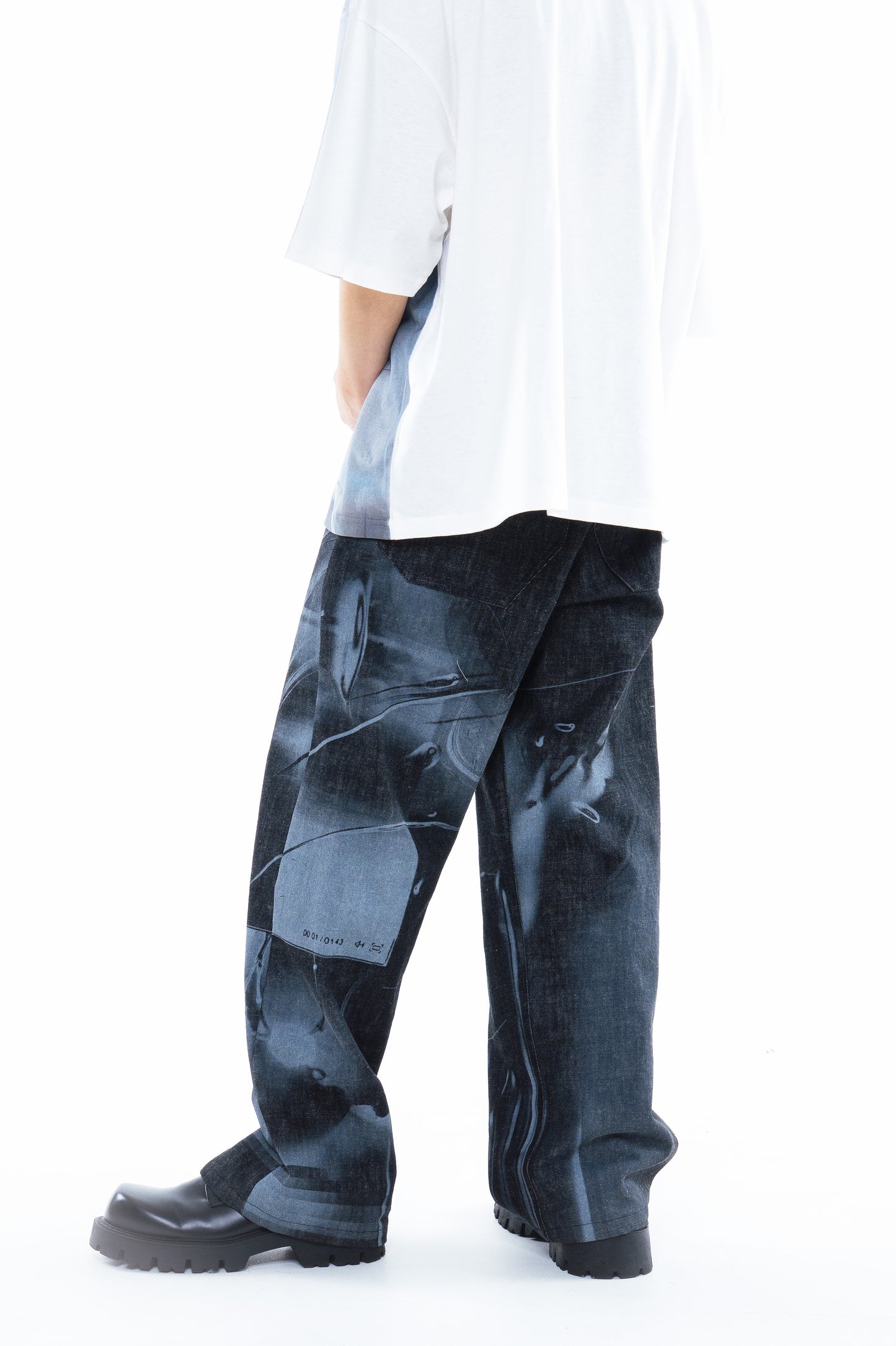 [PREORDER] Escapist Denim (Leap Black)
