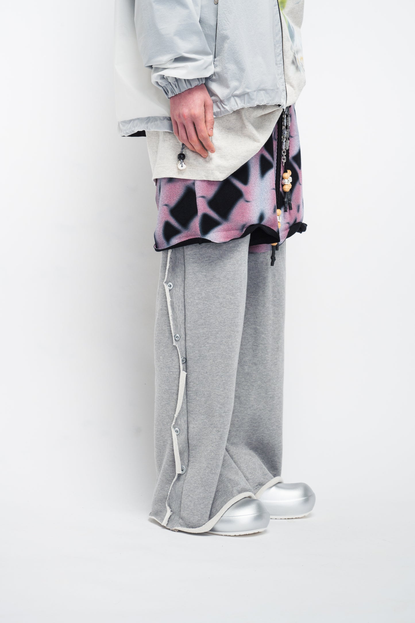 [PREORDER] Boundary Sweatpants (Stone Grey)