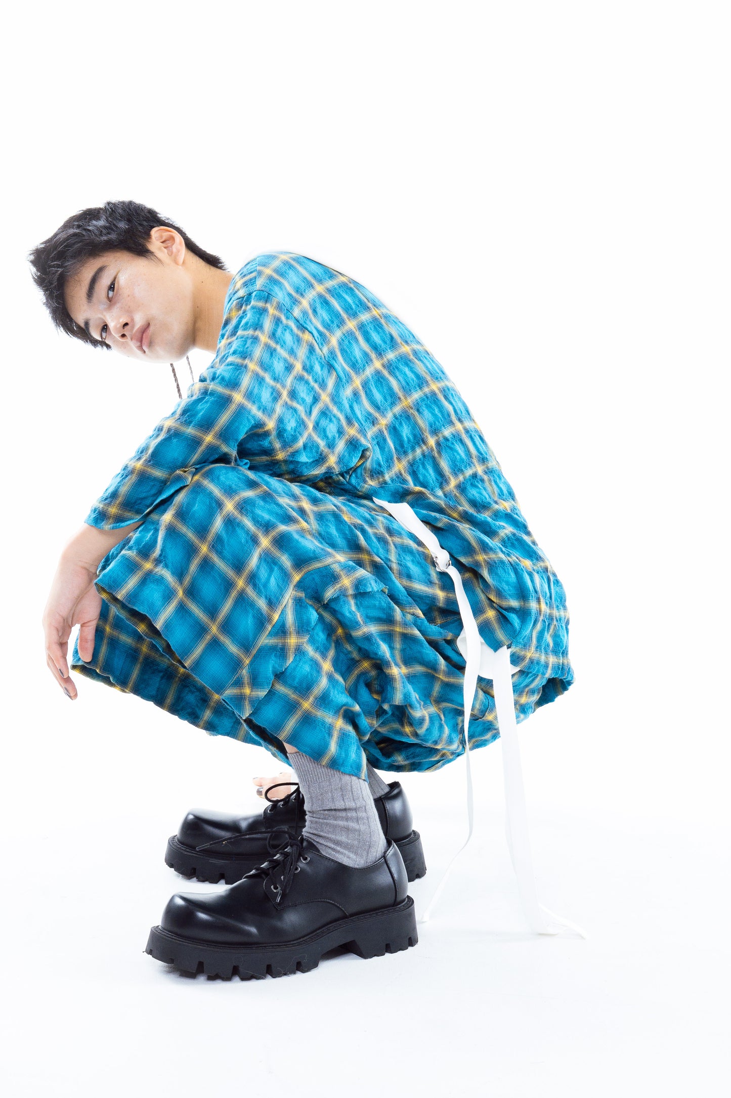 [PREORDER] Epoch Cropped Pants (Then Blue/There Yellow)