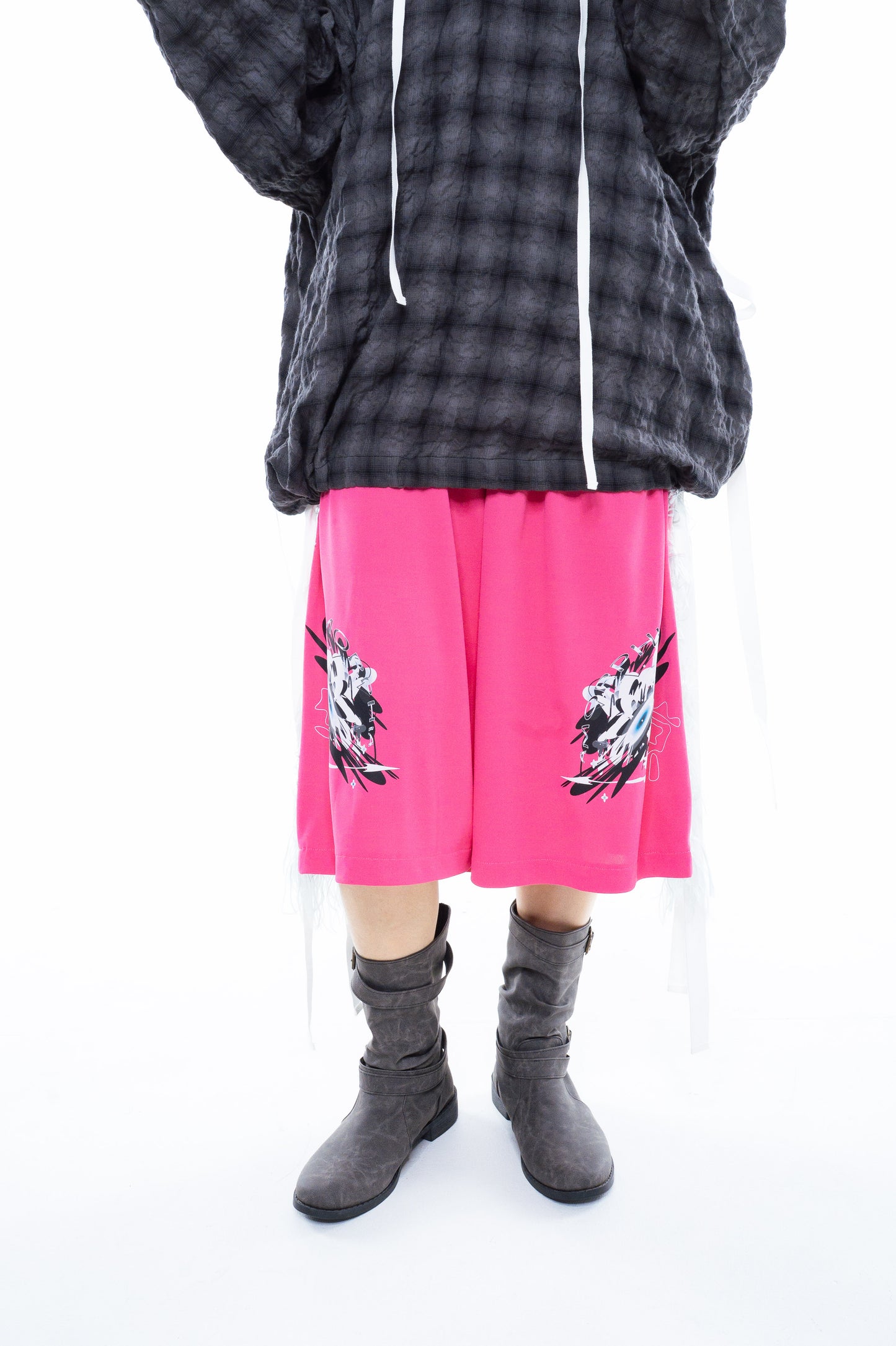 [PREORDER] Neotene Basketball Shorts (Lucky Pink)