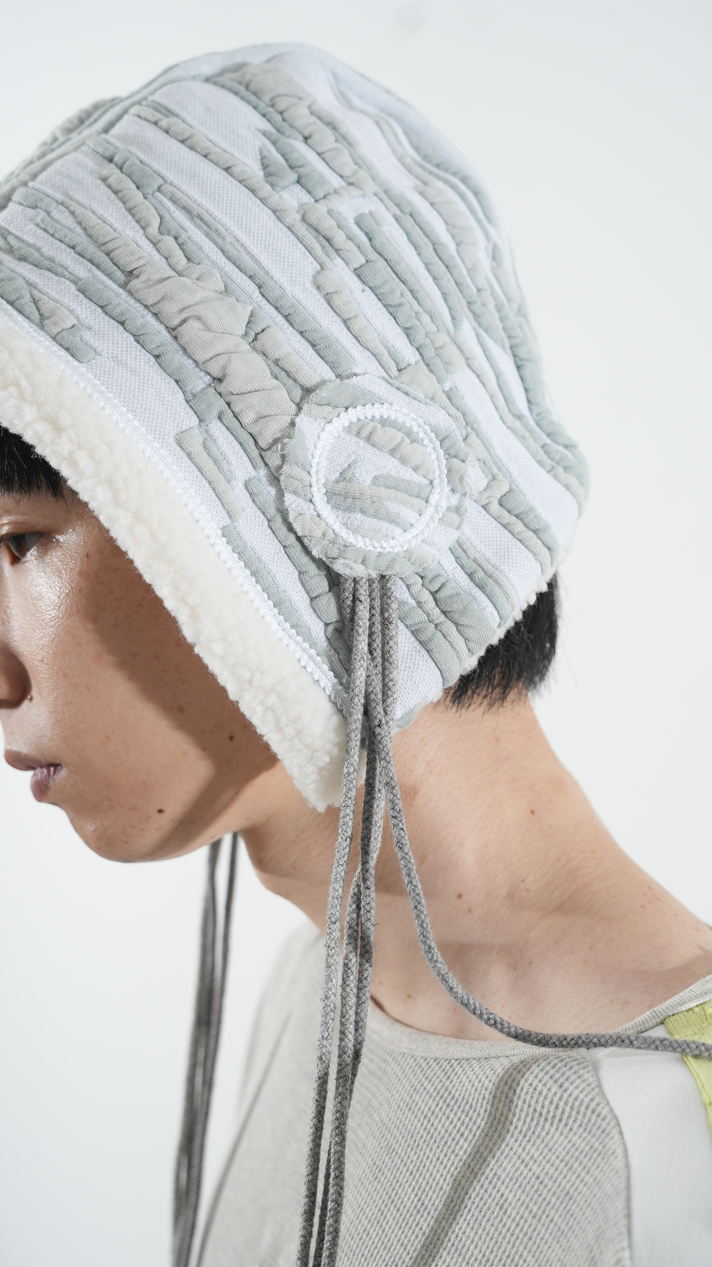 [Preorder] Otzi Hat (Calcolith Whitescale)