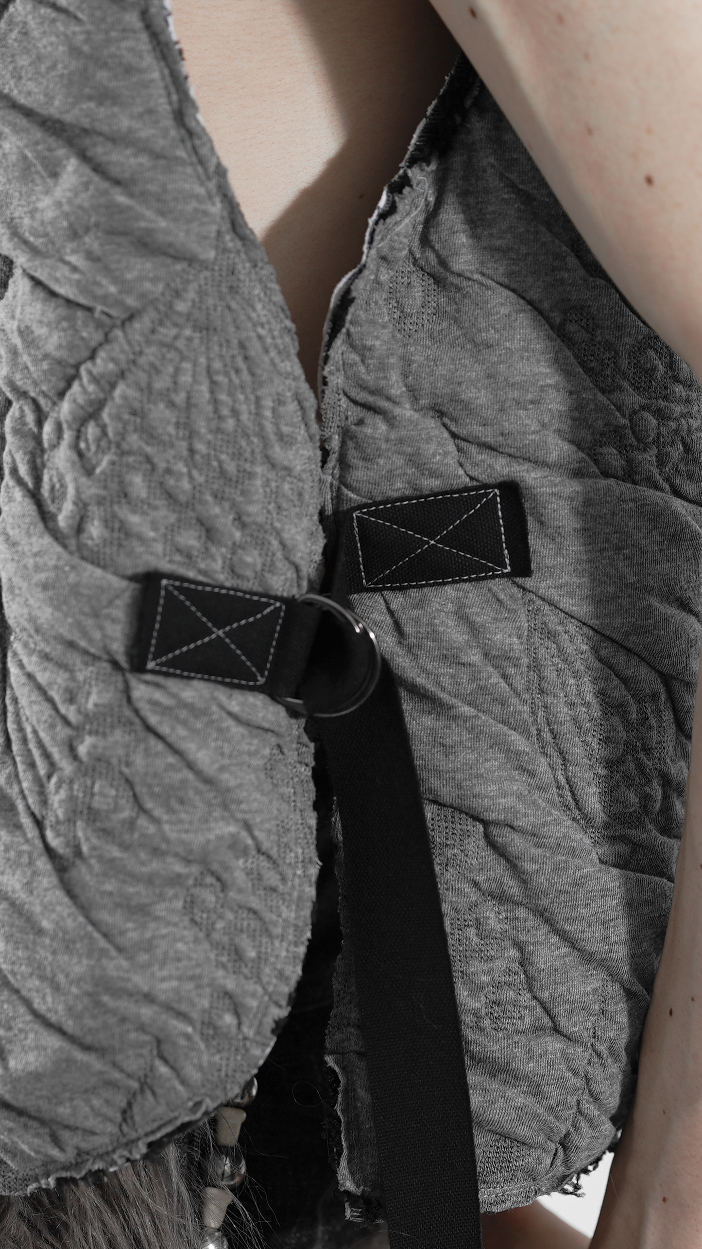[Preorder] Anacro Vest (Tint Grey)