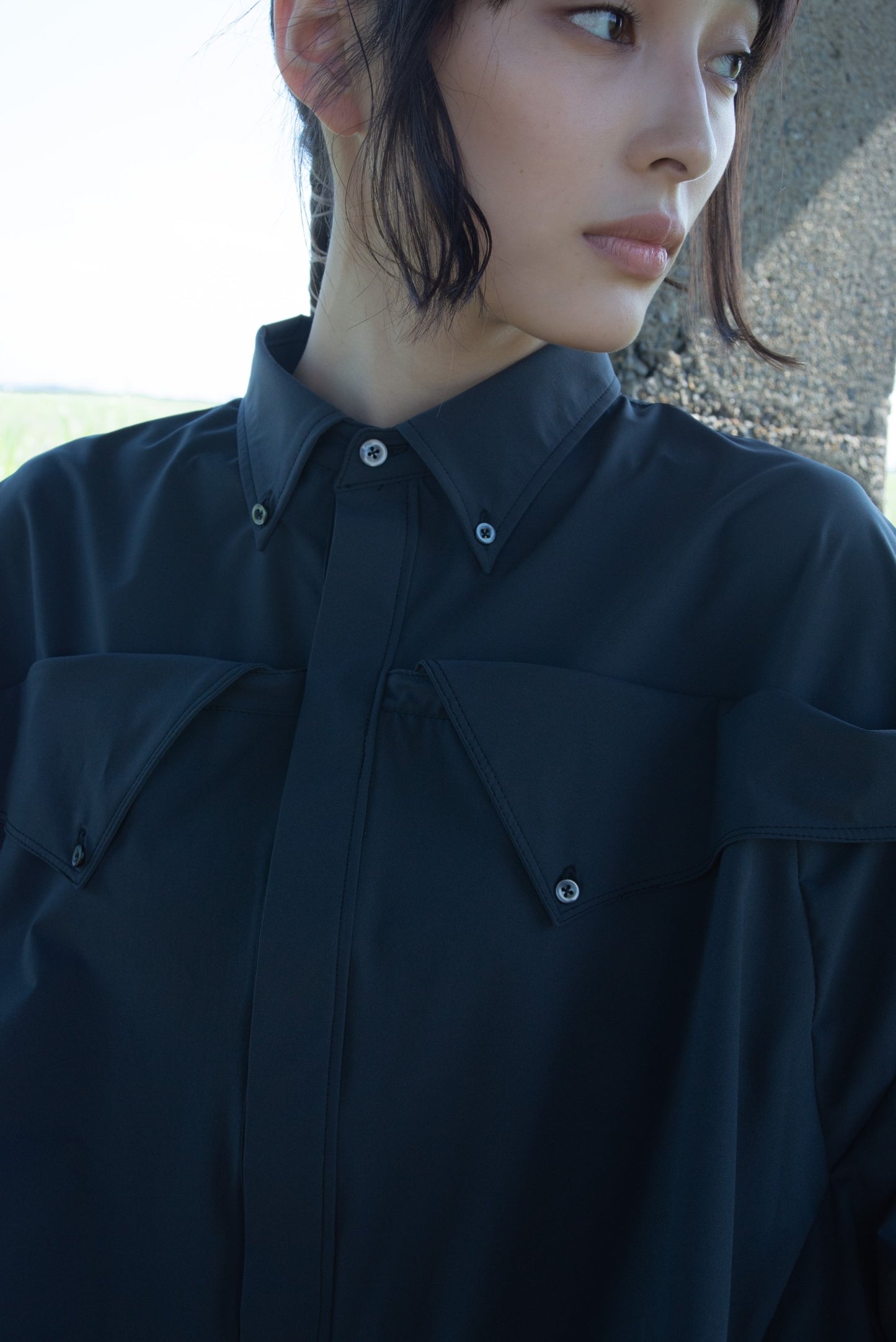 <tc>[PREORDER] Wide Double Collar Shirt (Smoke Black)</tc>