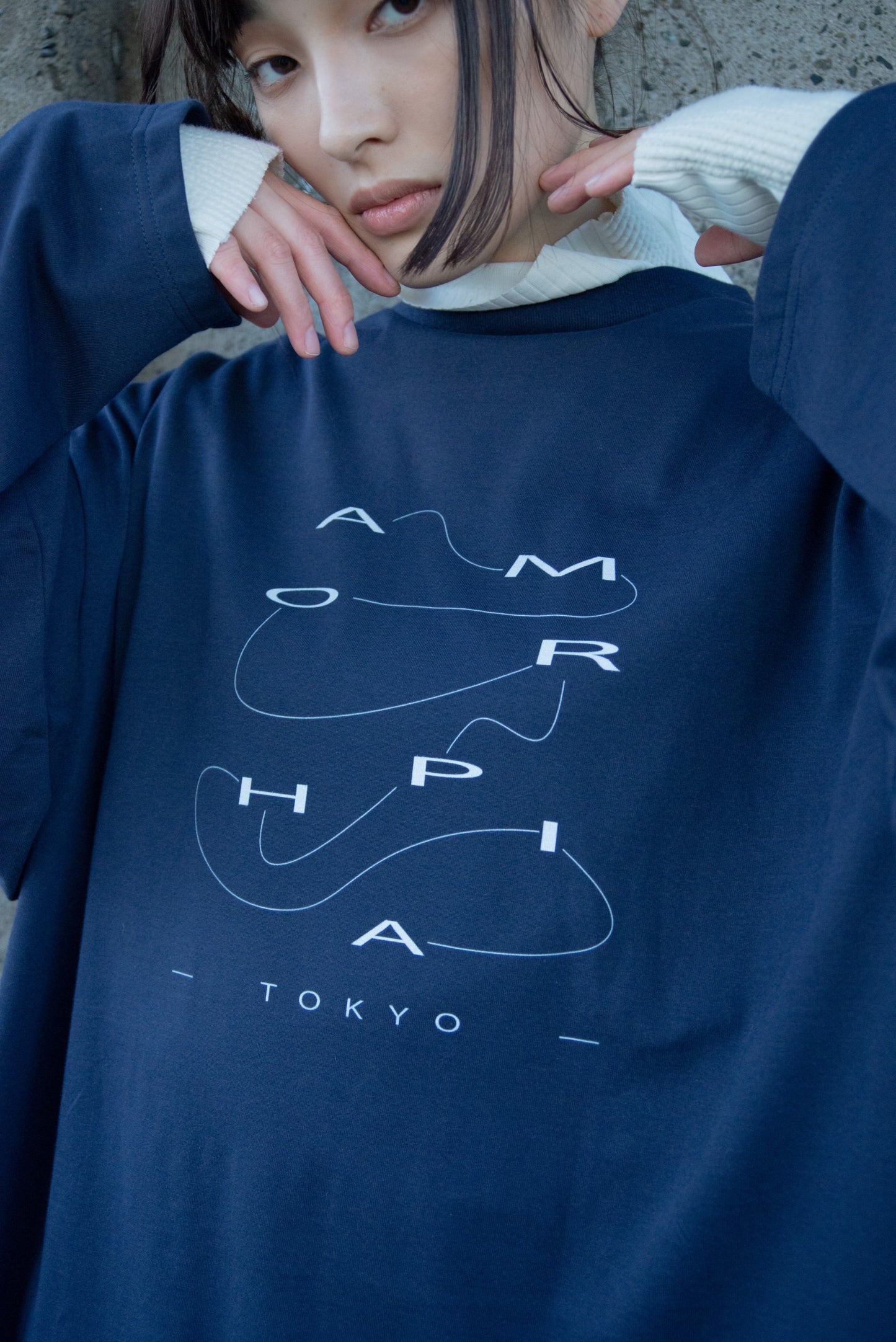 <tc>Logo Long-sleeve (Depth Blue)</tc>