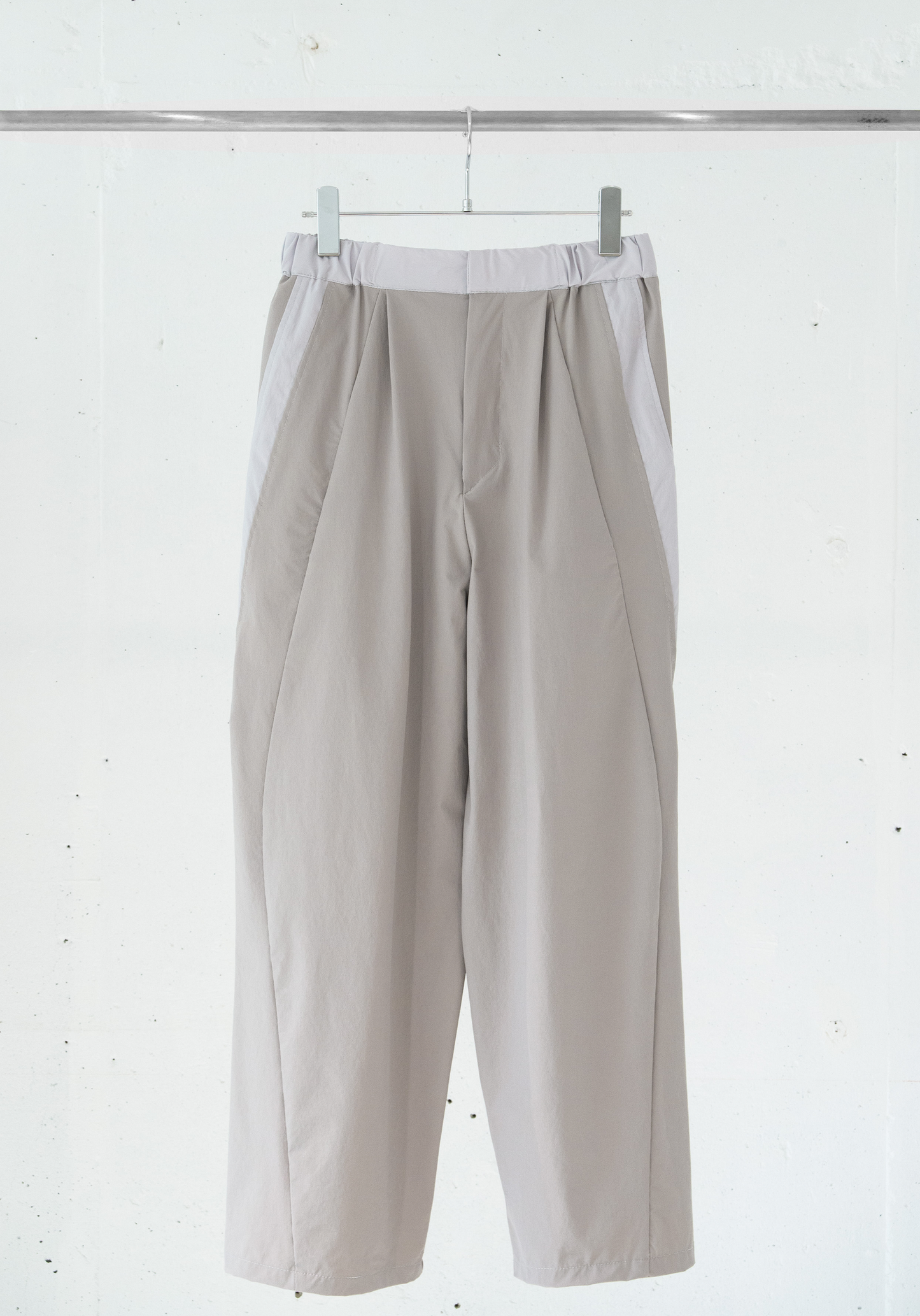 <tc>[PREORDER] Timer Track Pants (Memory Beige)</tc>